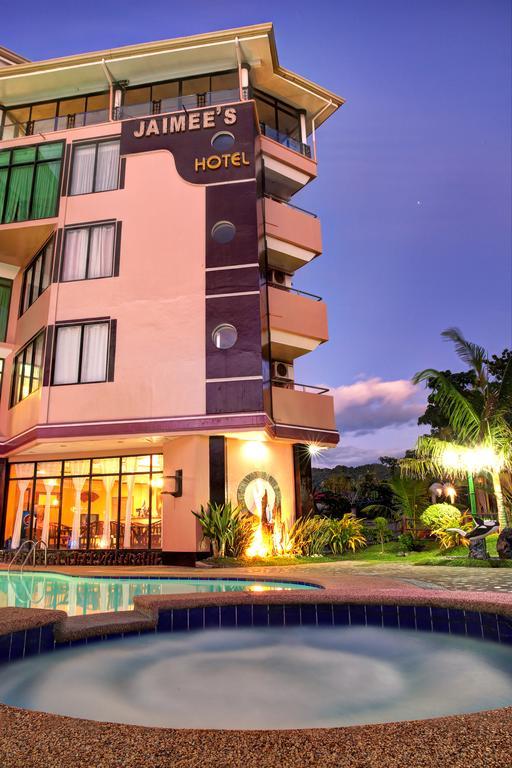 Jaimee'S Hotel, Resort And Restaurant Maasin  Exterior photo