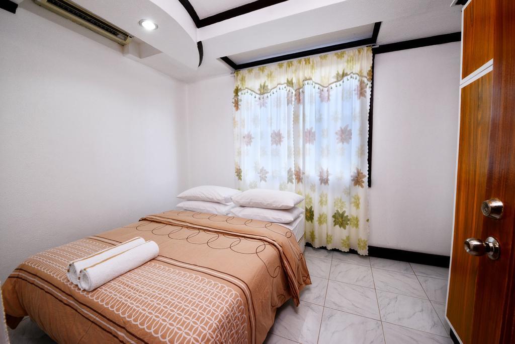 Jaimee'S Hotel, Resort And Restaurant Maasin  Room photo